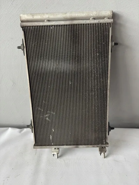 AC-kondensor OEM 9686085780 för Peugeot 3008 (2009-2013) image 2