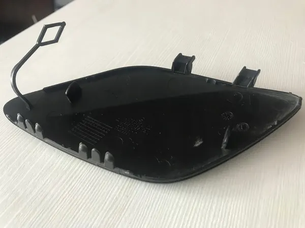 MERCEDES CLASE A W176 2012-2015 TAPAS DE PARACHOQUES DELANTERO OEM image 8