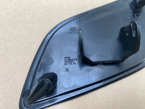 Coperchio ugello lavavetri destro Audi Q4 4L S-Line OEM 4L0955276G image 5