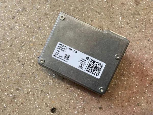 Hyundai Ioniq 5 framruts kamera OEM 99211GI100 image 7