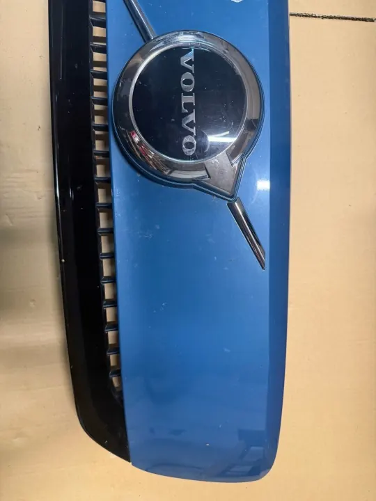 Volvo XC40 C40 Jäähdyttimetarjo OEM 070324 - Alkuperäinen image 3