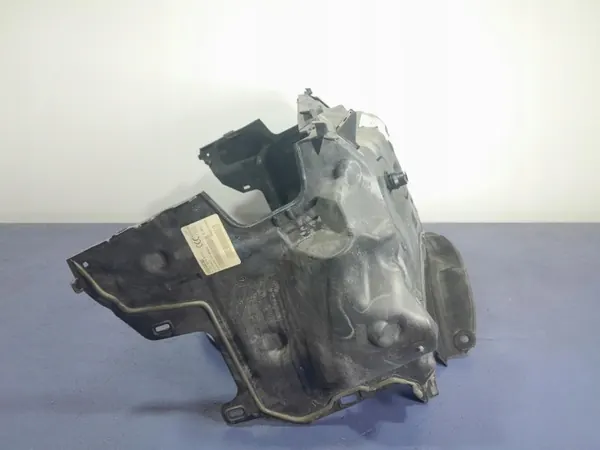 Mercedes GLE W167 väliseinäpeitekokonaisuus OEM A1676209502 image 5