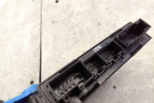 Elevador de vidro traseiro esquerdo AUDI A6 8E0839461B image 5