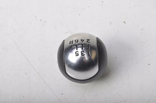 Pomo de mudanças OEM 311272 Ford - Estado usado image 8