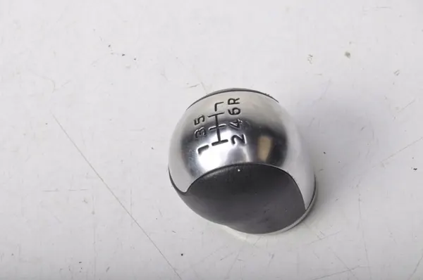 Pomo de mudanças OEM 311272 Ford - Estado usado image 9