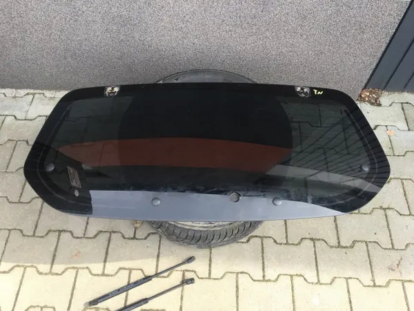 OEM HYUNDAI TUCSON I 04- Getint Achterklep Ruit image 2