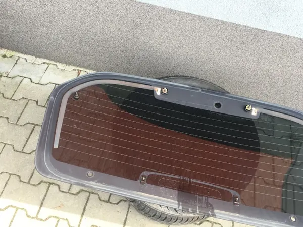 OEM HYUNDAI TUCSON I 04- Getint Achterklep Ruit image 5