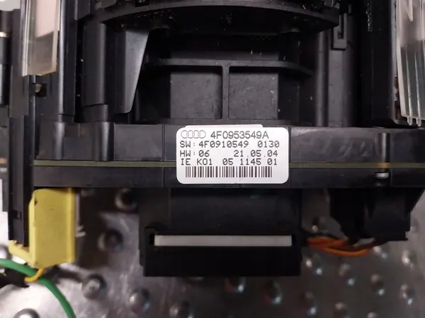 Kombischalter Audi A4 A6 Q7 OE 4F0953549A image 5