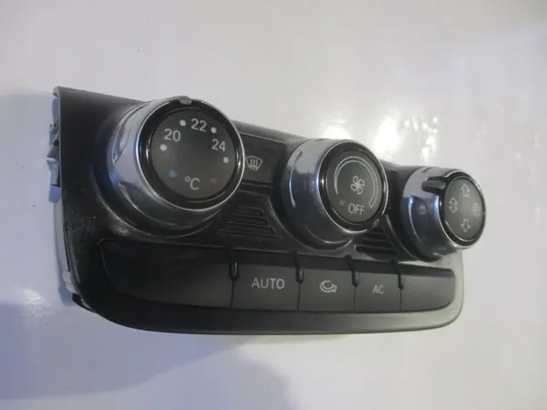 Airconditioning Ventilatiepaneel Audi TT 8J II image 2