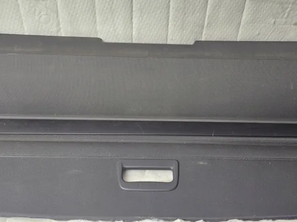 Persiana de porta-bagagens Skoda Octavia II OEM 1Z9867871 Preta image 3