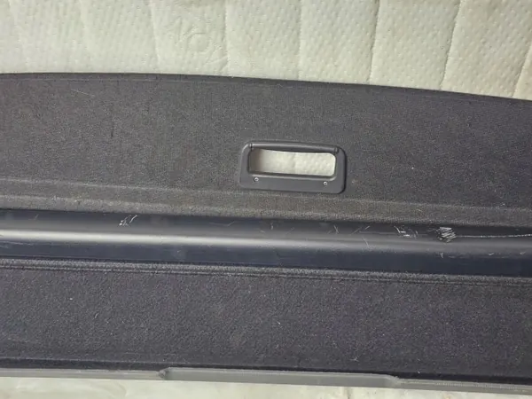Persiana de porta-bagagens Skoda Octavia II OEM 1Z9867871 Preta image 6