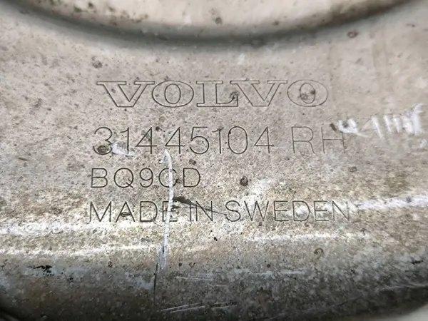 Volvo OE 31445104 Bakre bromssköld höger sida image 5