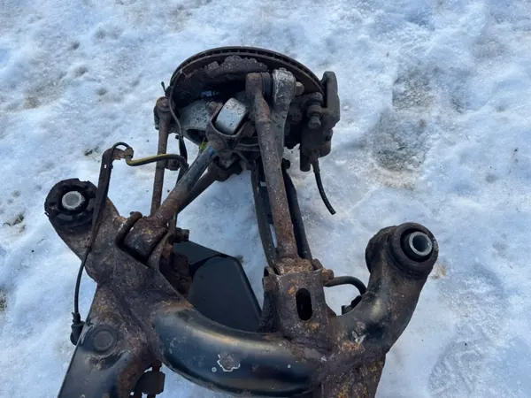 OEM Hinterachsschwinge für Lexus GS III 2005-2012 image 5