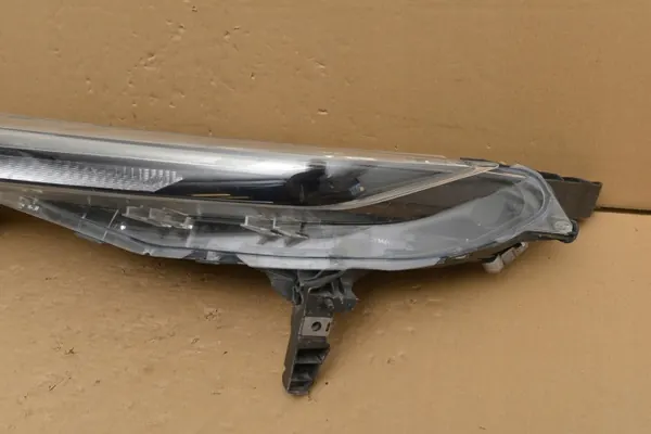 Faro LED izquierdo Nissan Juke F16 OEM 90170974 image 3