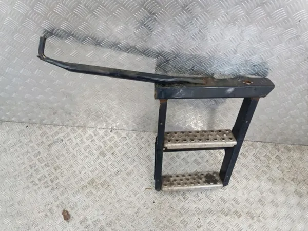 MAN TGX Leiter/Tritte OEM 01 - Gebrauchter Zustand image 2