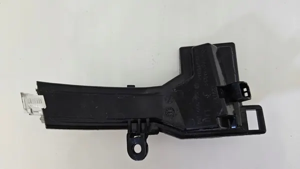 VW POLO Indicador de Espelho Esquerdo 2G0949101 image 3