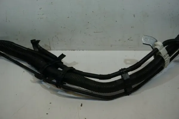 Toyota RAV 4 IV brandstofvulpijp OEM image 7