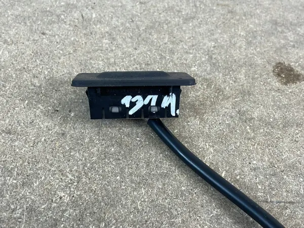 Baklucka switch Opel Mokka 2012- OEM 95034856 image 4