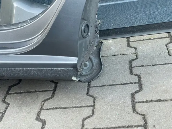 Soleira traseira esquerda VW POLO 6C 5D Peça OEM image 3