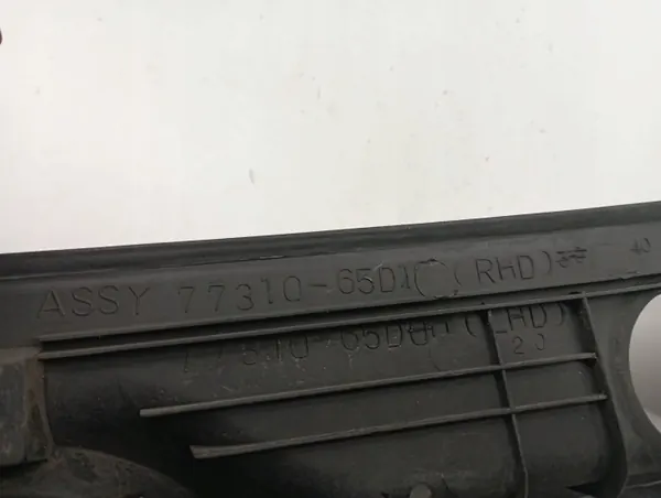OEM 77310-65D1 Begagnad Panel Suzuki Grand Vitara image 3