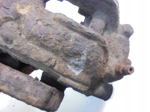 Pinça de freio traseira direita BMW 3 E46 image 2