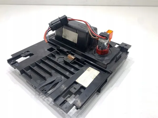 Asbak OEM 4G0863273 voor Audi A7 4G 4.0 560PK image 3