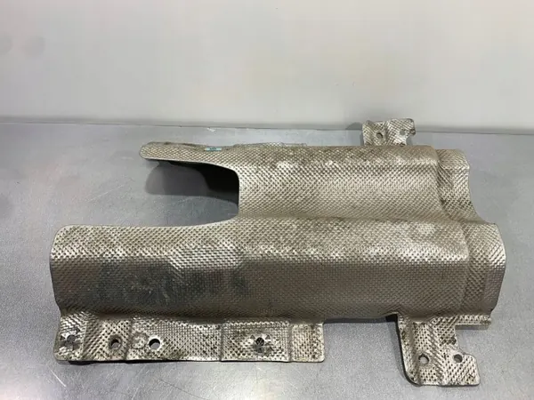 Underrede värmeskydd Alfa Romeo Stelvio OEM 55279625 image 5