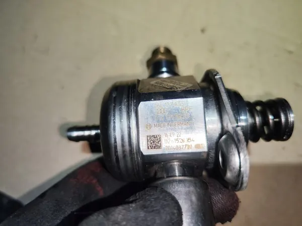 Kraftstoffeinspritzpumpe Audi A4 B8 1.8 TFSI image 2