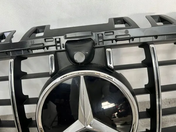 Kameran ritilä OEM A1778888200 Mercedes A-luokka W177 image 4