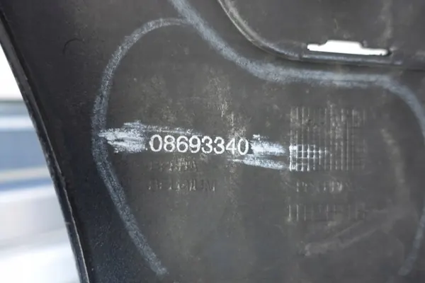 OEM 08693340 framstötfångare för Volvo V70 II Lift 05-07 image 10