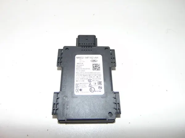 Capteur d'angle mort OEM M8D2-14F152-AH pour Range Rover image 2