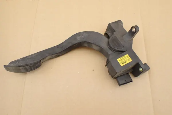 Potentiomètre pédale gaz IVECO DAILY 00 OEM 0281002632 image 5