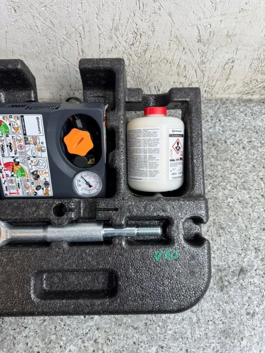 OEM STYROPIAN WKŁAD BAGAŻNIKA V60 2013-18 Insertion Coffre image 4