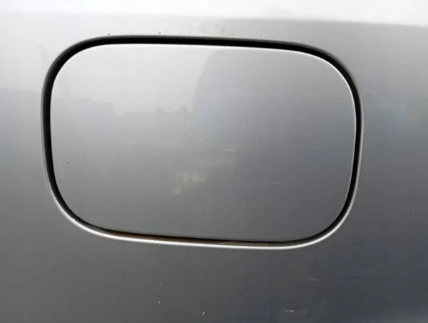 Audi A4 B6 bränslelucka OEM MM-0303-37 grå begagnad image 2