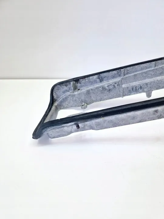 Mercedes-Benz SL R107 achterlicht onderdelen OEM 1078260258 image 6
