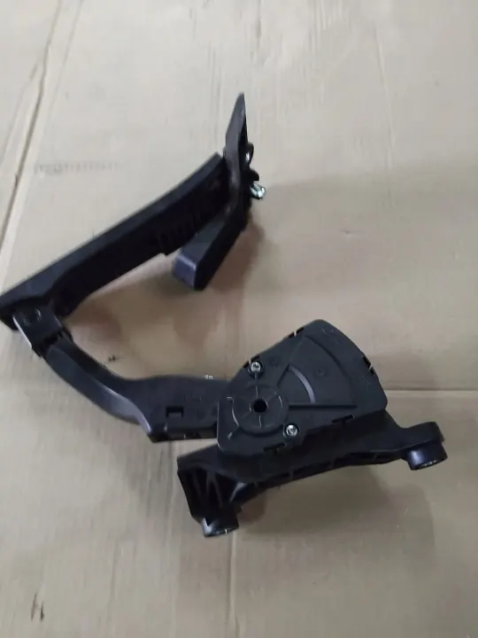 HYUNDAI I40 SEDAN Gaspedal-Potentiometer OEM image 4