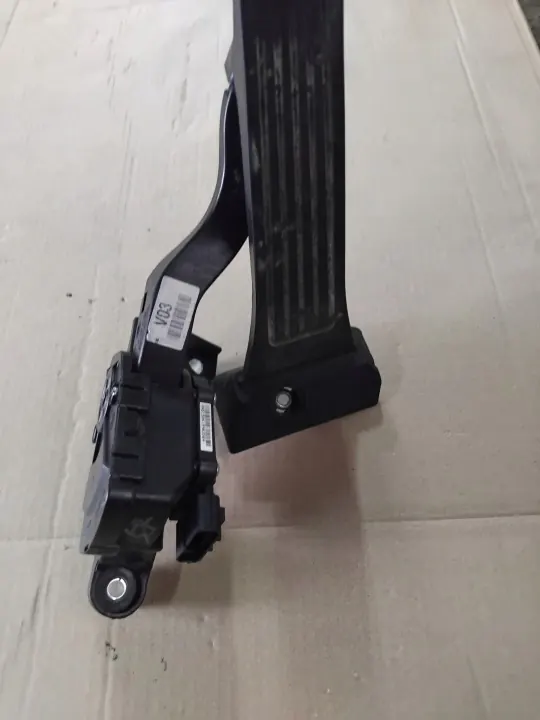 HYUNDAI I40 SEDAN Gaspedal-Potentiometer OEM image 5