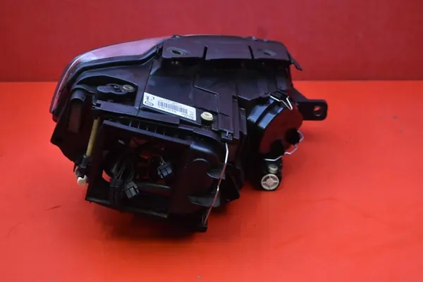 Vasen ajovalaisin Xenon-linssi VW Passat B6 2005-2010 3C0941753G image 2