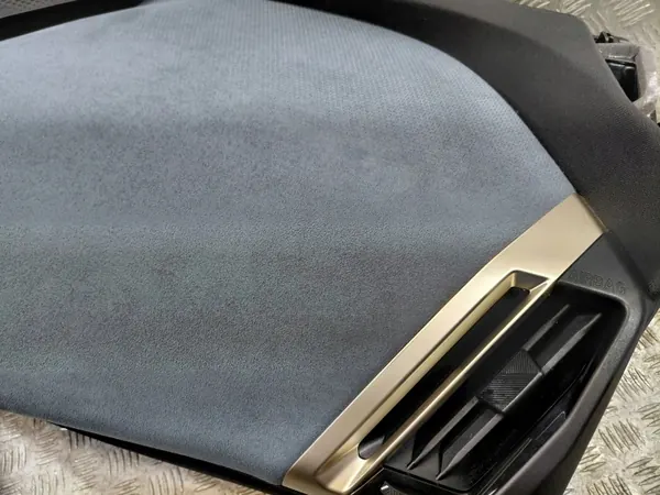 BMW iX I20 Dashboardconsole OEM 9631799 Stonegrey image 9