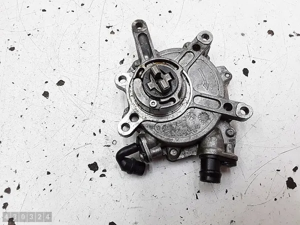 2014 Mercedes CLS C218 Brake Vacuum Pump A2762300065 image 4