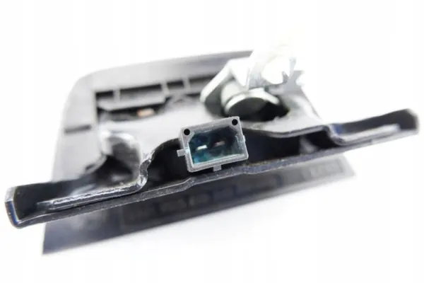 Audi A3 S3 8P 2007 Heckklappenschloss OEM 8P3827520A image 4