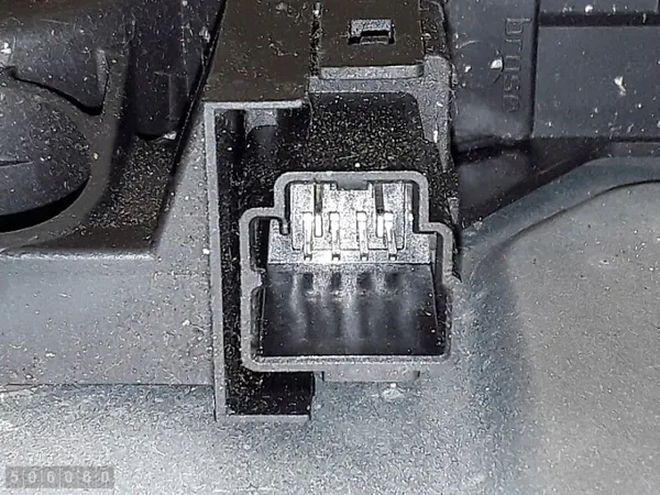 Régulateur de vitre Volvo V70 OEM 30661065 image 8