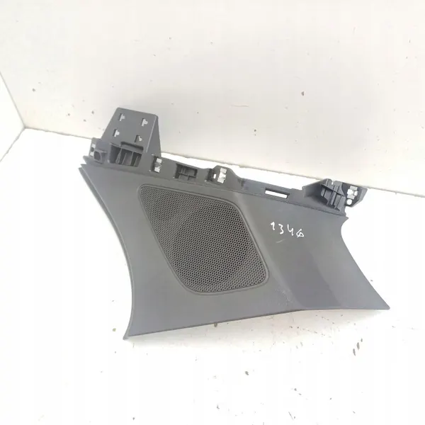 Pièce Porsche OE 9Y3867246 Seuil & Pilier Usagée image 2