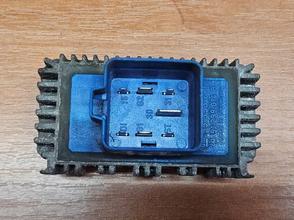Glödstiftsrelä OEM 55353011 för Opel Astra H image 3