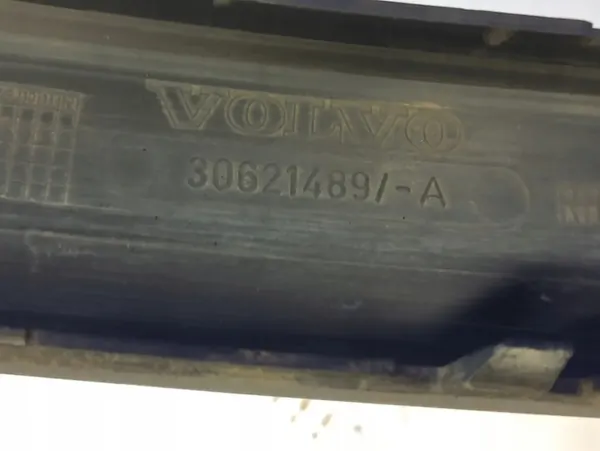 Takapuskuriheijastin VOLVO V40 Estate 30613666 image 5