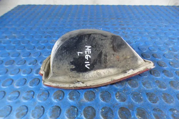 Renault Megane IV Vasen puskurivalo OEM 265852501R image 3