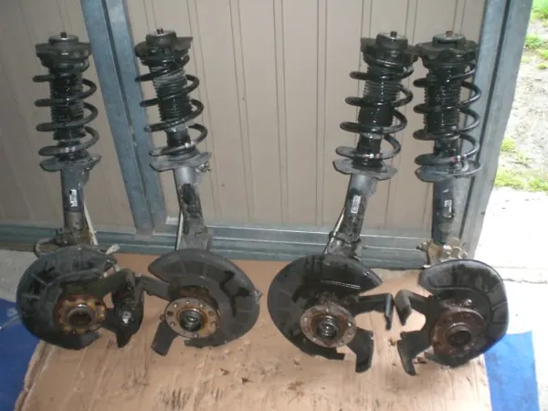 Mozzo Destro LEON II ALTEA OCTAVIA II GOLF V A3 image 2