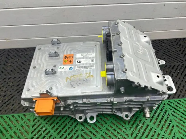 Módulo Relé Inversor OEM P46353528 Fiat 500E 2019-2024 image 2