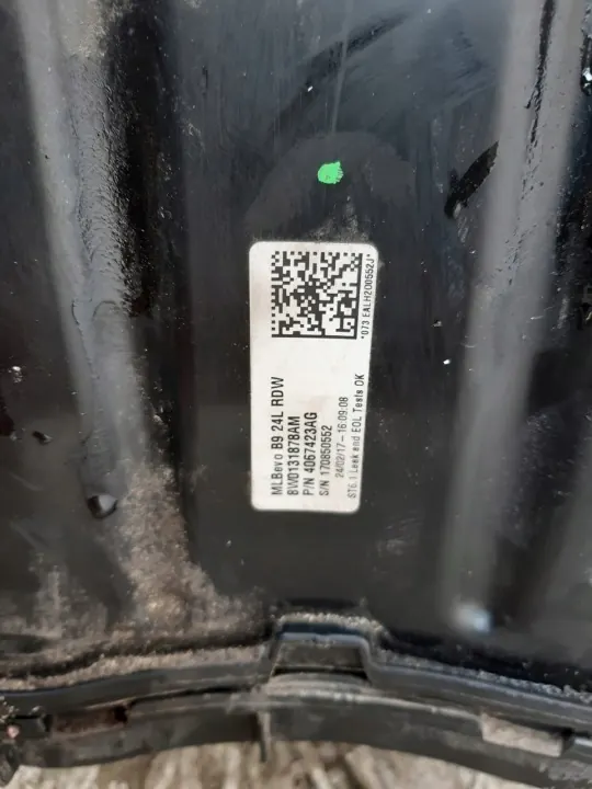 Audi AdBlue-tank OEM 8W0131878AM - Begagnad image 4