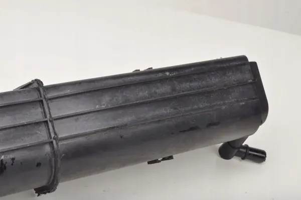 Kolfilter OEM 2R8U-9D653-AC för Aston Martin DB9 6.0 image 10
